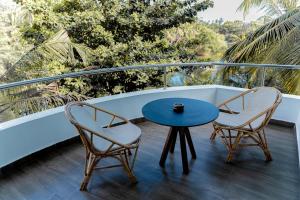 casa aqua mandrem