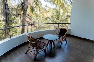 casa aqua mandrem