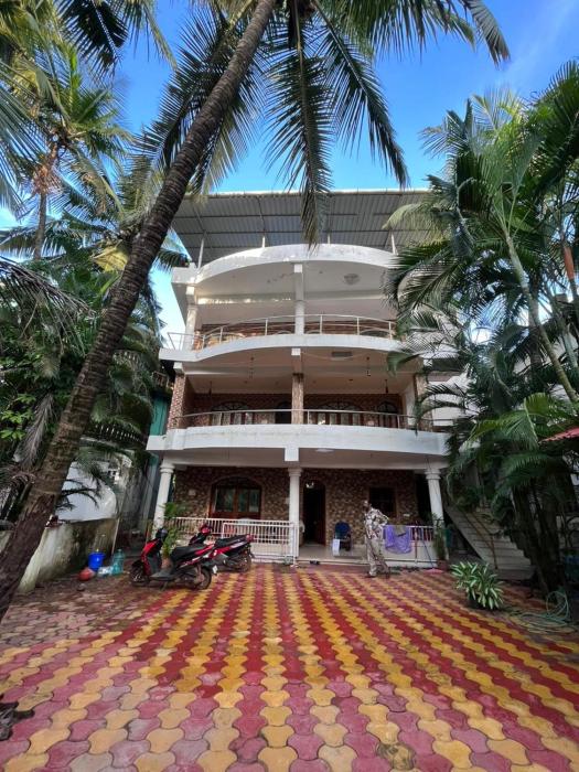 casa aqua mandrem