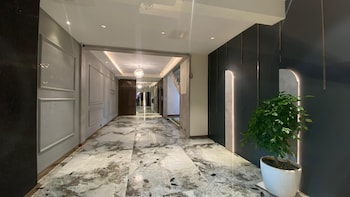 Proximus Boutique Hotel Apartments,,4 star