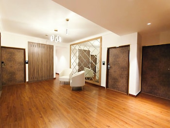 proximus boutique hotel apartments