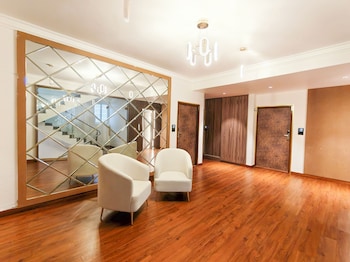 proximus boutique hotel apartments