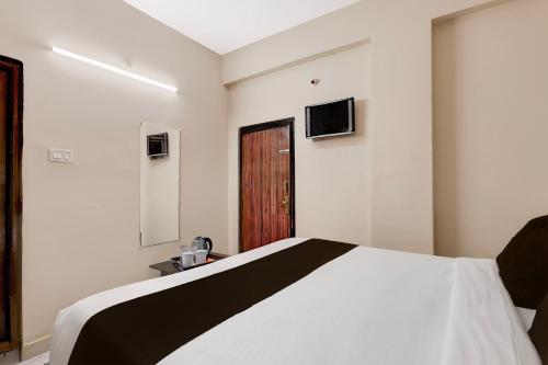 hotel o kandrika highway road vijayawada formerly akshaya heights