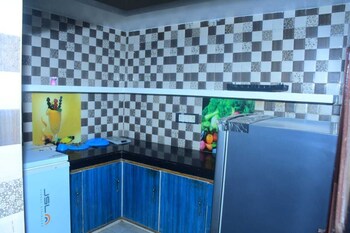 shri narayanam guest house and home stay