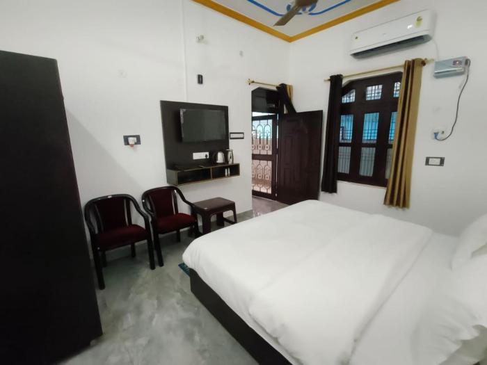 shri narayanam guest house and home stay