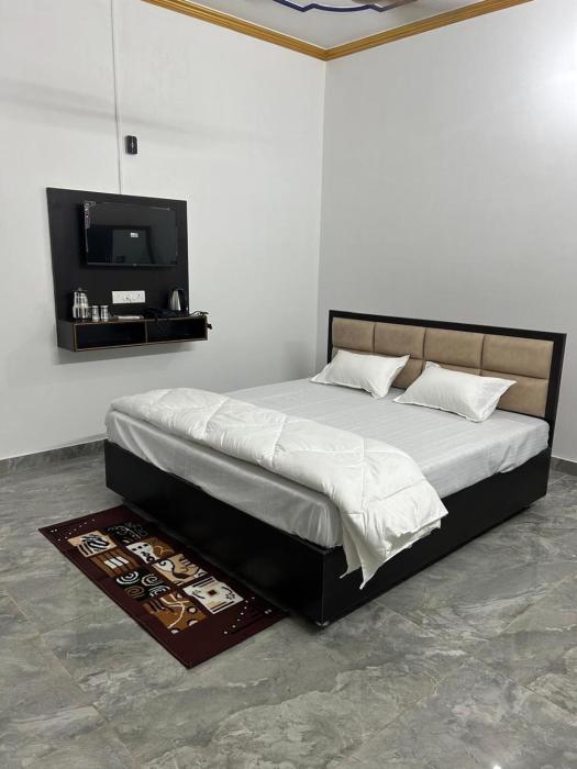 shri narayanam guest house and home stay