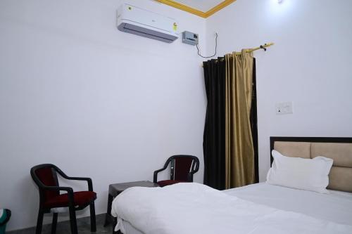 shri narayanam guest house and home stay
