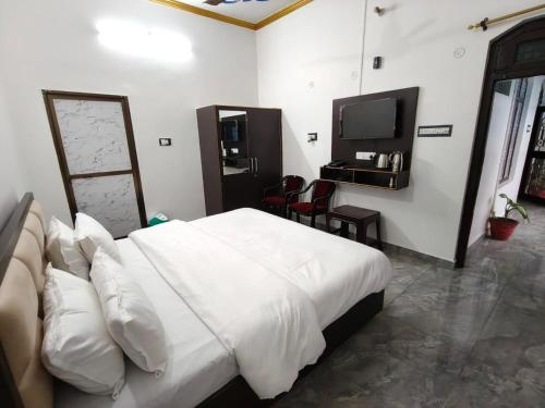 shri narayanam guest house and home stay