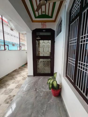 shri narayanam guest house and home stay