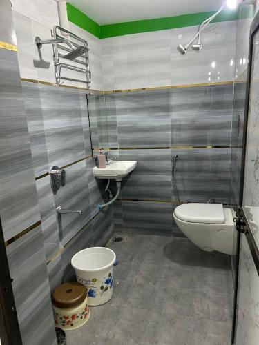 shri narayanam guest house and home stay