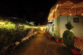 hotel happy forest inn