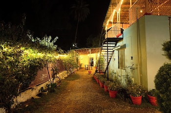 hotel happy forest inn
