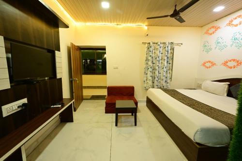 hotel happy forest inn