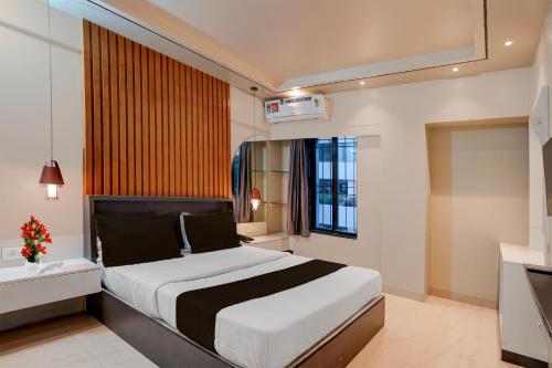 Townhouse Oak Gravity Inn,,3 star