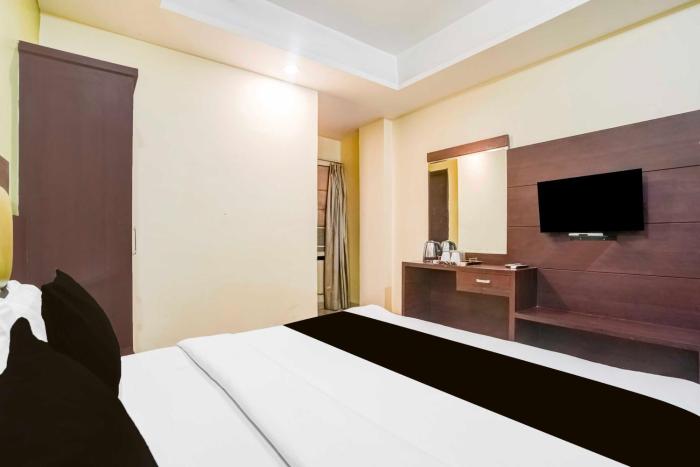 townhouse oak sikar road jaipur