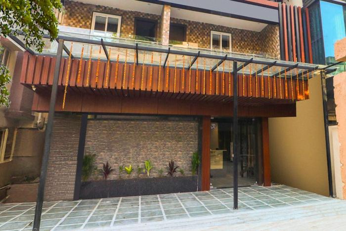 hotel o birsa railway stadium ranchi