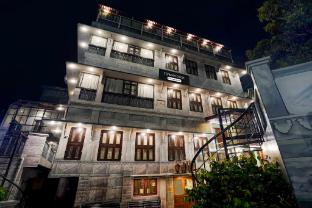 townhouse varanasi ganga ghat