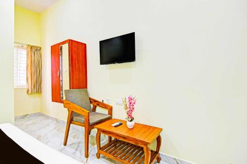 townhouse oak visakhapatnam vishwanadh sports club