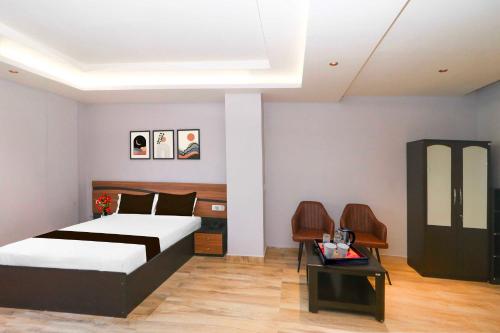 Hotel O Ranchi Tapovan Mandir,,4 star
