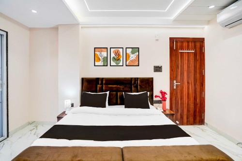 Hotel O Khajrana Ganpati Mandir,Plot Number. 7,Opposite Khajrana, Vip Parking Ganeshpuri, Ganesh Mandir,Indore,Madhya Pradesh,452016,India,3 star