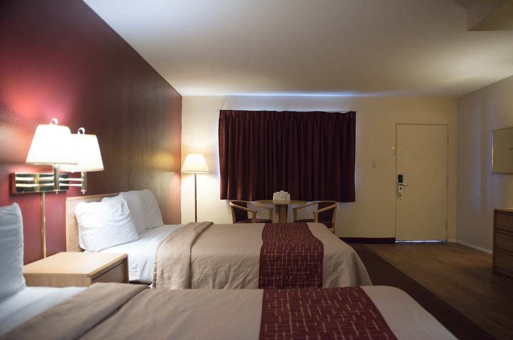 red roof inn blythe