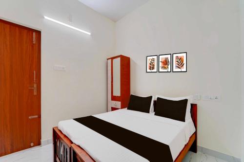 Hotel O Coimbatore Peelamedu Railway Station,Plot No 21/4,Paharganj,Near New Delhi Railway Station,Coimbatore,Tamil Nadu,641004,India,4 star