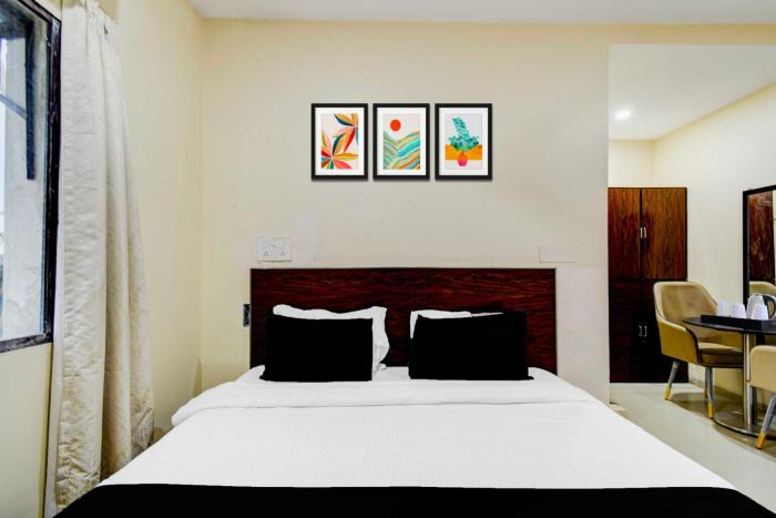 hotel o nampally metro station hyderabad