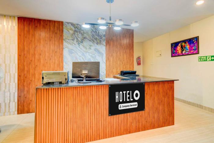 hotel o nampally metro station hyderabad