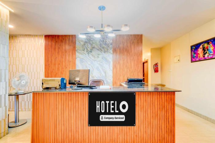 hotel o nampally metro station hyderabad