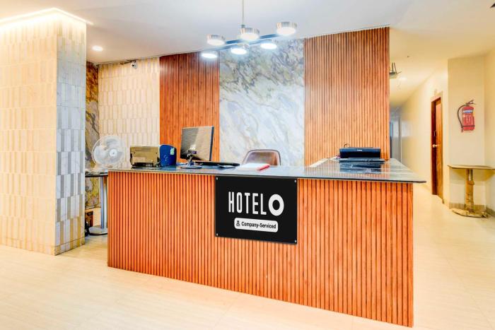 hotel o nampally metro station hyderabad