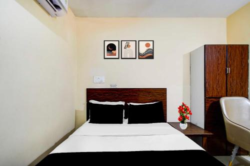 hotel o nampally metro station hyderabad