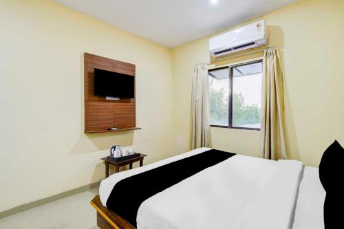 Hotel O Nampally Metro Station Hyderabad,Plot Number 4-1-834/A/1,M-51 Sadarpur Noida Sec 45 Near By Balaji Mandir,4 star