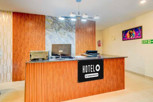 hotel o nampally metro station hyderabad