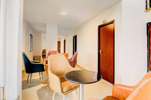 hotel o nampally metro station hyderabad
