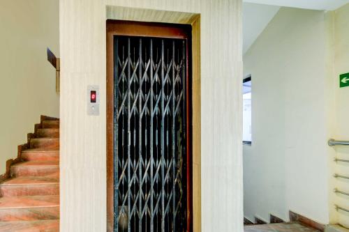 hotel o nampally metro station hyderabad