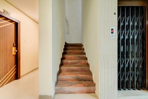 hotel o nampally metro station hyderabad
