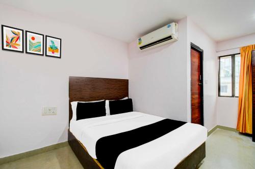 hotel o nampally metro station hyderabad