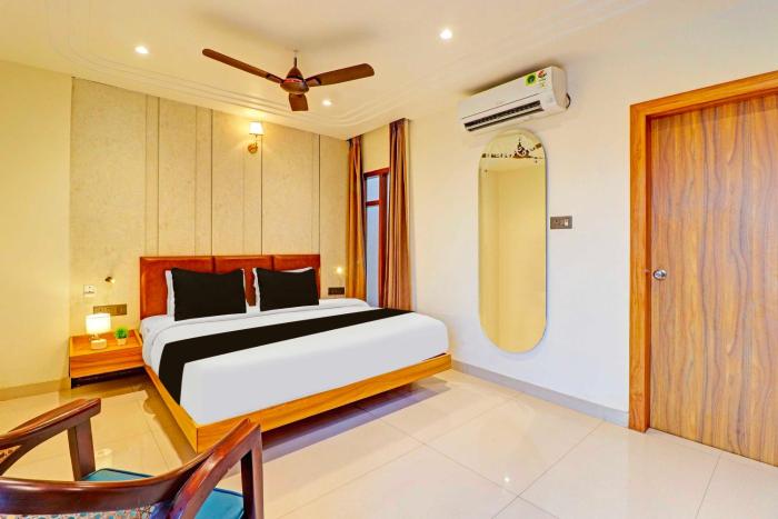townhouse oak patel nagar dehradun railway junction