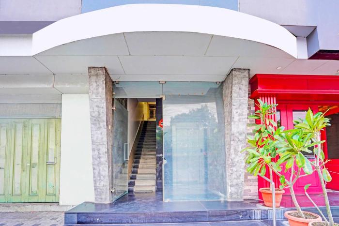 hotel o nagpur yashwant stadium