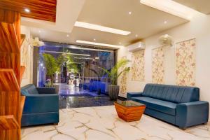 townhouse oak alwar nehru garden