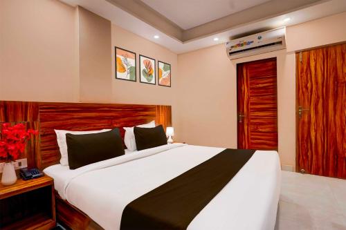 townhouse oak alwar nehru garden