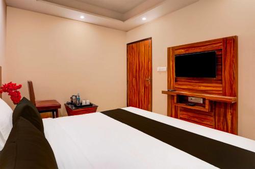 townhouse oak alwar nehru garden