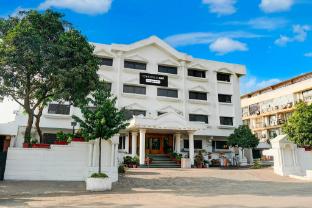 townhouse oak jaipur arya square shopping mall