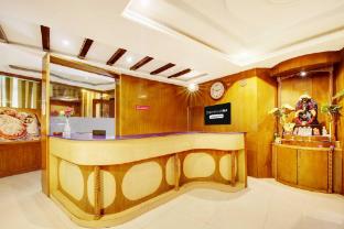 super townhouse oak mysuru city bus terminal