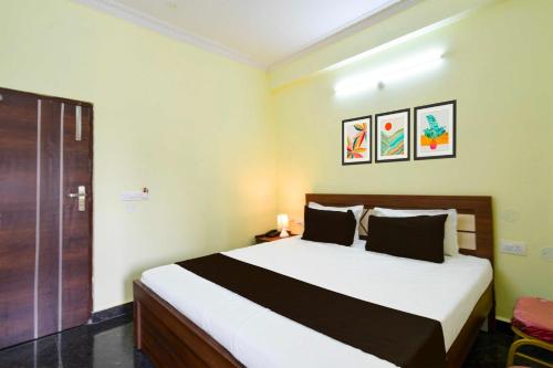 Hotel O Malkajgiri Mandal,Plot No. 1-5-1115/303,Malkajgiri Mandal, Near Municipal Corporation, Alwal Circle, Pakalakuta, Ranga Reddy,Hyderabad,Telangana,500014,India,4 star