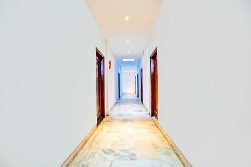 hotel o gurudwara square