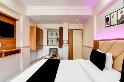 hotel o ambawadi bus terminal near ahmedabad airport