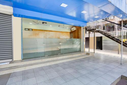 hotel o ambawadi bus terminal near ahmedabad airport