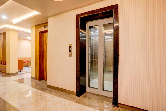 super townhouse oak dhanbad central near golf ground