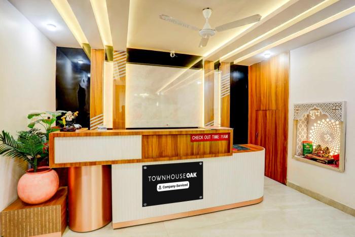super townhouse oak dhanbad central near golf ground